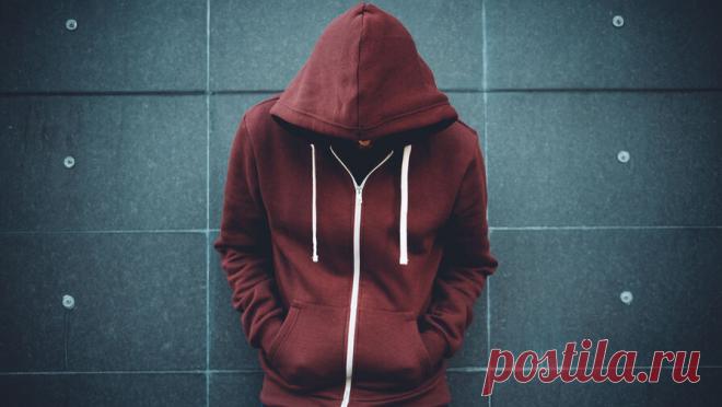 Пьяный подросток вломился в магазин ради колбасы и газировки. Оперативники задержали 17-летнего жителя Рязани, который устроил кражу со взломом в супермаркете на Московском шоссе. Об этом сообщает областное управление МВД. В отдел полиции обратился сотрудник торговой точки и сообщил, что ночью ...