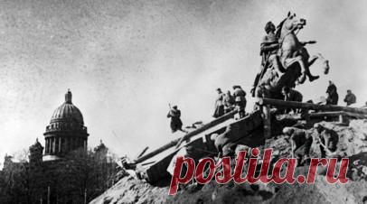 В Приморье прошли мероприятия по случаю 80-летия снятия блокады Ленинграда. В Приморском крае состоялись мероприятия по случаю 80-летия полного снятия блокады Ленинграда. В них поучаствовал и глава края Олег Кожемяко: он возложил цветы к мемориалу Боевой славы ТОФ. Читать далее