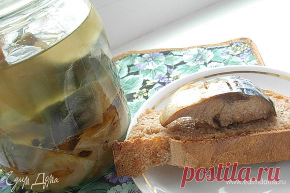 Консервы из рыбы. Ингредиенты: скумбрия, растительное масло, соль