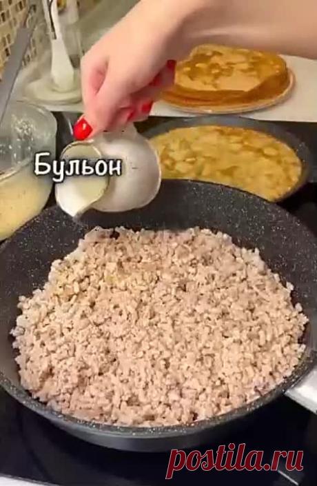 ЛУКОВЫЕ БЛИНЧИКИ С КУРИЦЕЙ