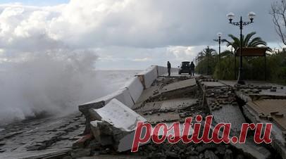 Климатолог Семёнов назвал возможные причины шторма на юге России. Заведующий лабораторией климатологии Института географии РАН Владимир Семёнов прокомментировал ураган на юге России и назвал его возможные причины. Читать далее