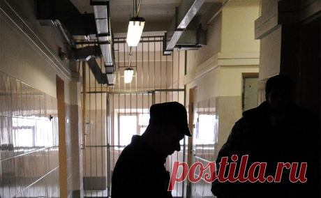 Минюст исключил возможность возвращения смертной казни в России. В соответствии с позицией Конституционного суда России, возможность возвращения смертной казни в стране «фактически исключена», сообщил замглавы Минюста России Андрей Логинов на презентации доклада России в Совете ООН по правам человека в Женеве.