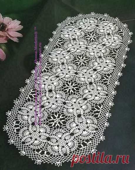 Ажурная дорожка крючком из отдельных мотивов.