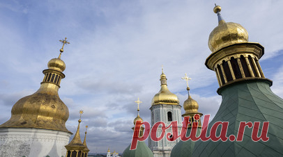 Иерарх заявил, что РПЦ будет добиваться возврата вывезенных с Украины икон. Русская православная церковь (РПЦ) намерена добиваться возврата ценных икон и других святынь, тайно вывезенных с территории Украины в другие стран. Об этом заявил викарий Симферопольской и Крымской епархии епископ Бахчисарайский Каллиник (Чернышёв). Читать далее
