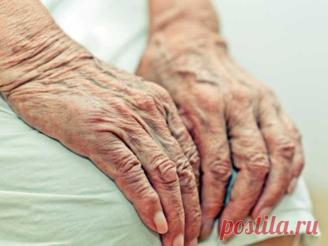 Как предотвратить быстрое старение кожи рук - Советы для здоровья Новость о том, что часто во внешнем виде возникает следующий диссонанс: кожа рук выглядит старше, нежели кожа лица.