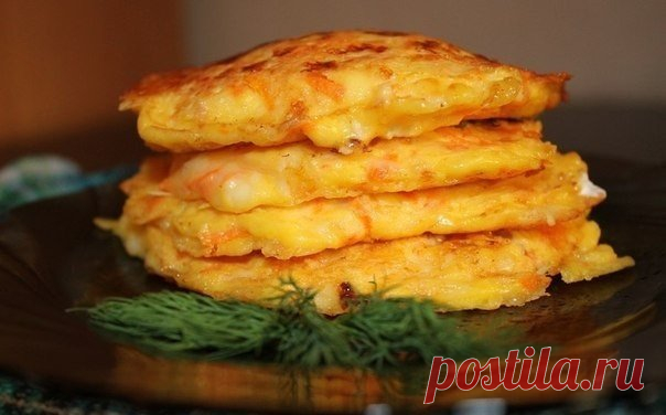 Морковные оладьи с сыром - отличный завтрак!