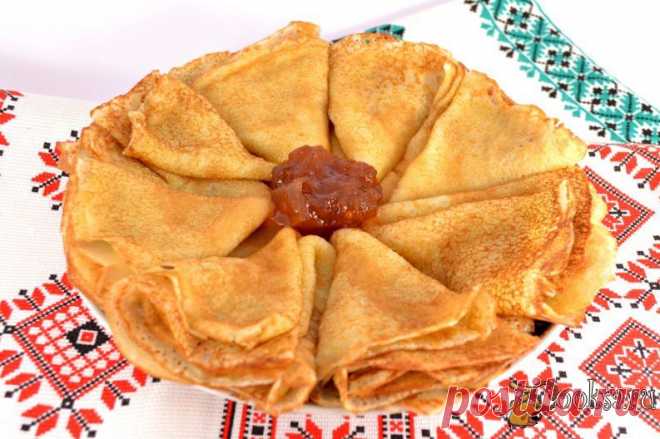 Блинчики заварные с сахаром.