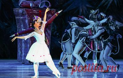 "Щелкунчики" на любой вкус: на льду и на сцене, в особняке, в церкви и не только. Рассказываем, где в Москве посмотреть главную новогоднюю сказку