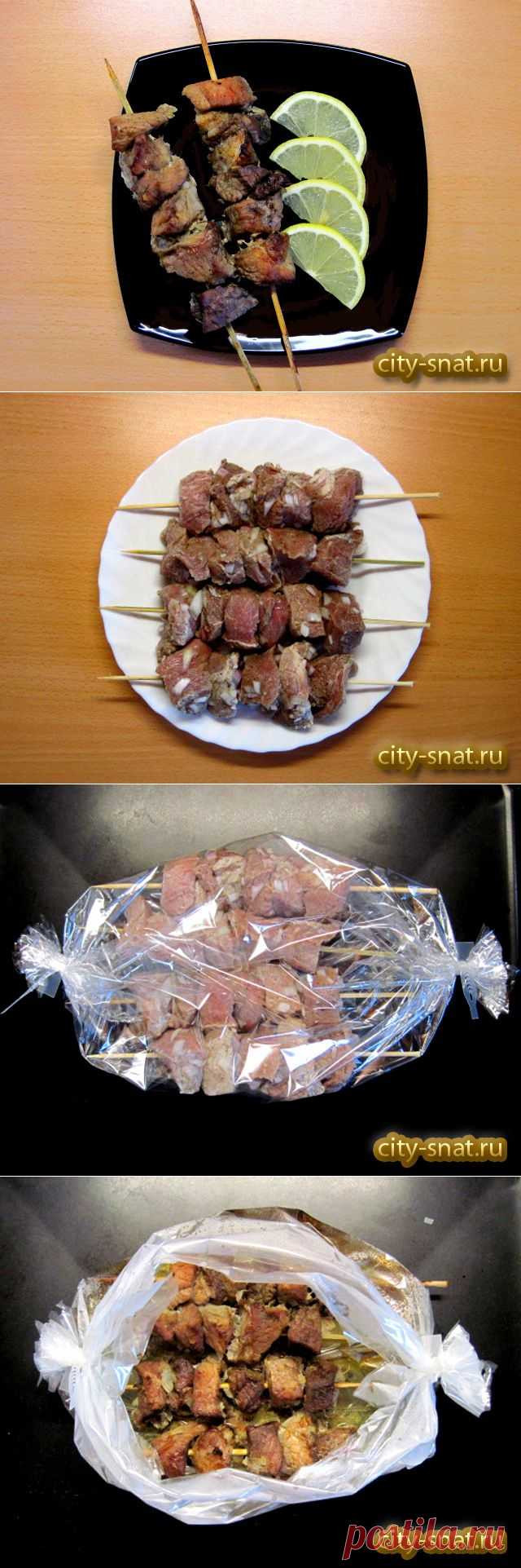 Шашлык из свинины в кулинарном рукаве - не отличить от пожаренного на мангале!.