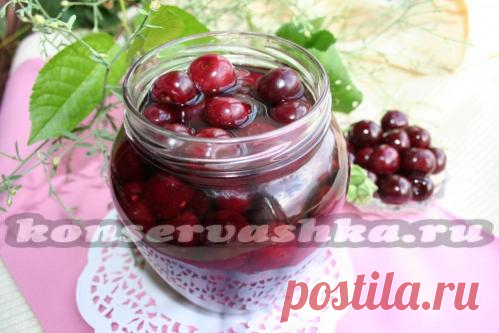 Компот из вишни с косточками на зиму
