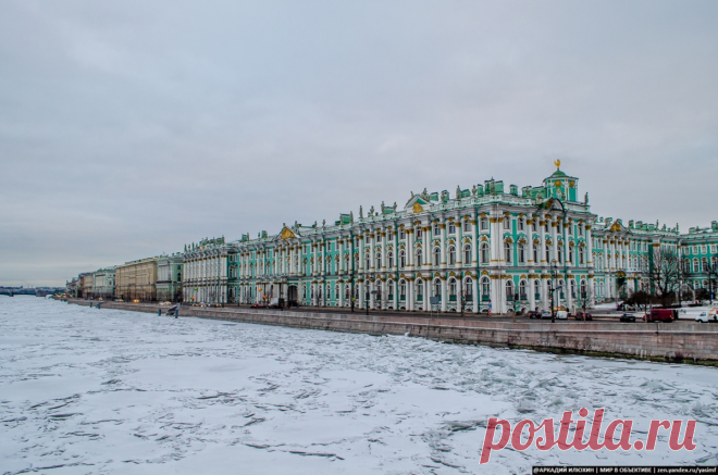 Российская империя в своей истории покупала за деньги довольно большие территории. Какие именно и когда?