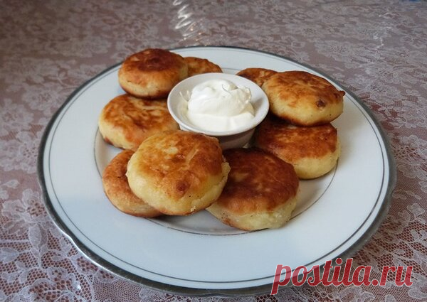 Вкусные творожные сырники с курагой | Poperchi.Ru | Яндекс Дзен