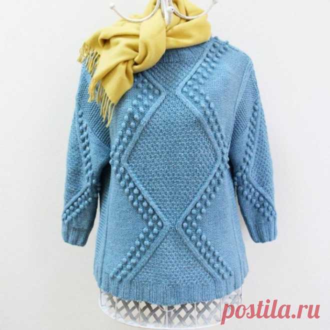 Очень красивый пуловер с необычным сочетанием узоров