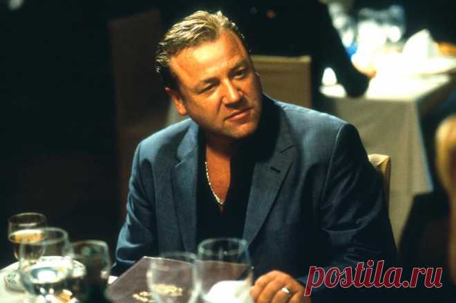 Рэй Уинстон