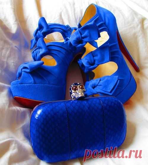 сумка, синий, мода, каблуки, высокие каблуки - вдохновляющие картинки на Favim.ru