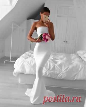 Belle The Magazine - Weddings в Instagram: «Obsessed with sleek elegance. What about you? 😍 Double tap if this could be your dream dress ...⠀⠀⠀⠀⠀⠀⠀⠀⠀ .⠀⠀⠀⠀⠀⠀⠀⠀⠀ Photo by…» 901 отметок «Нравится», 16 комментариев — Belle The Magazine - Weddings (@bellethemagazine) в Instagram: «Obsessed with sleek elegance. What about you? 😍 Double tap if this could be your dream dress…»