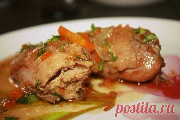 Очень вкусная и нежная тушеная курочка