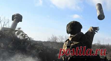 В районе Серебрянского лесничества: в ВС РФ заявили о вскрытии перемещений группы ВСУ на Краснолиманском направлении. Российские военнослужащие из группировки «Запад» отразили три контратаки штурмовых групп ВСУ на Купянском направлении, заявили в пресс-центре объединения. В группировке «Центр» заявили о вскрытии перемещений группы украинских военных на Краснолиманском направлении и последующем ударе по силам противника. Наряду с этим авиация группировки поразила четыре командно-наблюдательных…