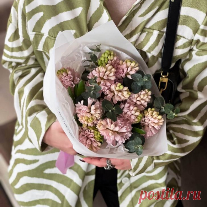 🌸 Интернет-магазин необычайно красивых авторских букетов
🤩 Широкий ассортимент 😍 Гарантия качества 💖 Приятные цены
🌍 Доставка по Екатеринбургу и Свердловской обл. 📞 +7(952)143-48-41