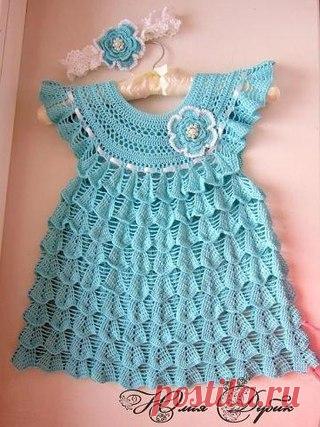 Платье на девочку 