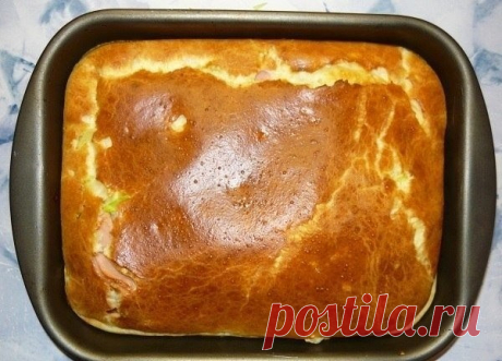 ЗАЛИВНОЙ ПИРОГ С КАПУСТОЙ И СОСИСКАМИ