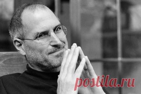 Когда мне не хватало денег, я садился думать,
а не бежал зарабатывать.
Идея — самый дорогой товар на свете.
Стив Джобс