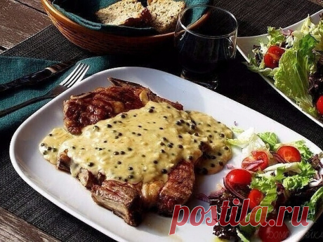 Мясо по-французски

Ингредиенты:
Говядина — 2 антрекота по 300-350 г
Перец — 20 г
Показать полностью...