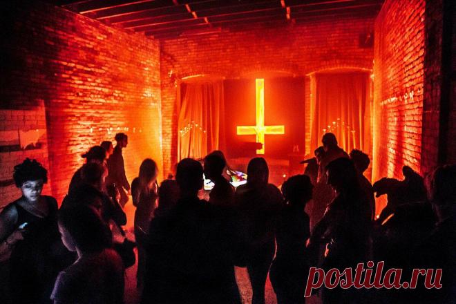 Сатанисты…
Кто такие сатанисты, люди часто узнают из голливудских фильмов. Источник это ужасный, а потому и представления о сатанизме полны кошмарных стереотипов. Пусть это учение никакой роли в жизни православного христианина не имеет, всё же полезно понимать истинную суть вещей, а не опираться на выдумки сценаристов. Сатанисты — это приверженцы особого мировоззрения, не обязательно члены секты […]
Читай дальше на сайте. Жми подробнее ➡