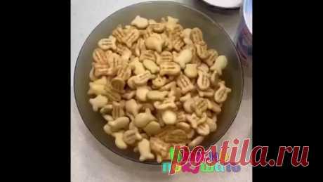Простой рецепт вкусного торта. Думаю, стоит попробовать приготовить его с детьми.
