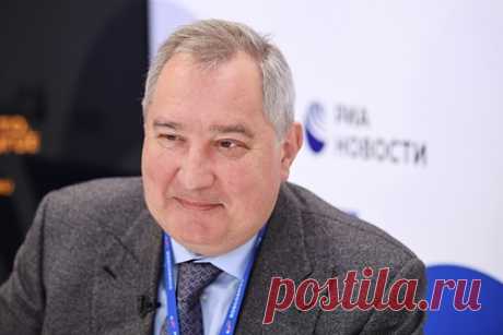 Рогозин рассказал о переносе ввода в строй первой очереди Восточного. Глава госкорпорации «Роскосмос» Дмитрий Рогозин рассказал о переносе формального ввода в строй первой очереди космодрома Восточный. Он отметил, что к переносу привели выявленные недостатки, которые сейчас устраняют специалисты Центра эксплуатации объектов наземной космической инфраструктуры.