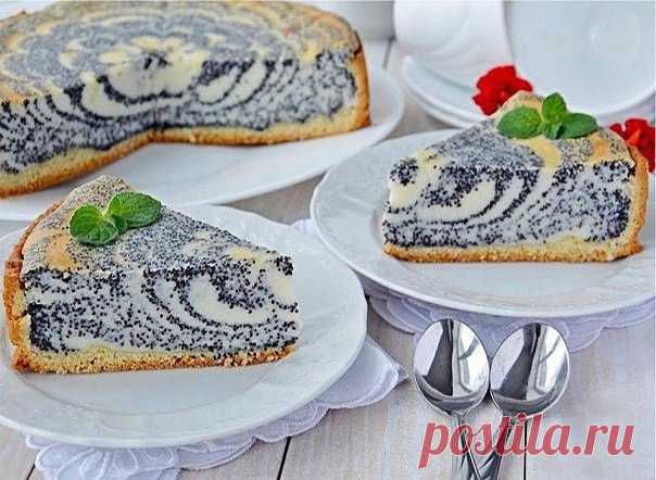 Пирог с творогом и маком.