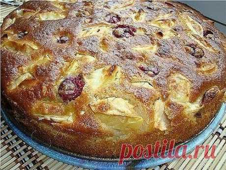 ШАРЛОТКА ЯБЛОЧНАЯ С ВИШНЕЙ / Царский пир