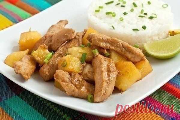 Курица с ананасами