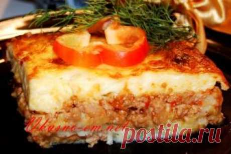 Картофельная запеканка с мясным фаршем под соусом бешамель Картофельная запеканка с мясным фаршем под соусом бешамель - вкусное и сытное второе блюдо. Получился вкусный и сытный обед для всей семьи с минимальными затратами. Это идеальное блюдо к обеду и ужину для большой семьи. Попробуйте!