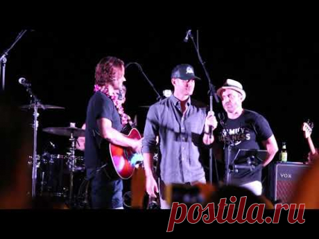 Jensen Ackles Jared Padalecki sing Hawaii