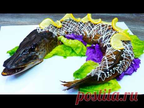 Фаршированная щука в духовке. Как правильно снять шкуру чулком. Самый подробный рецепт в интернете.