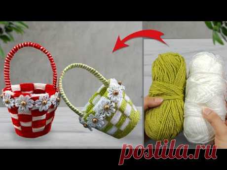 Make a flower vase from a Paper Cup and woolen yarn | Woolen Flowers vase craft idea 🌹🌺 | Home Decor