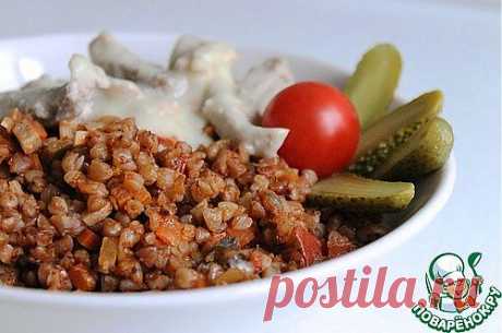 Гречка с овощами и грибами в томатном соусе - кулинарный рецепт