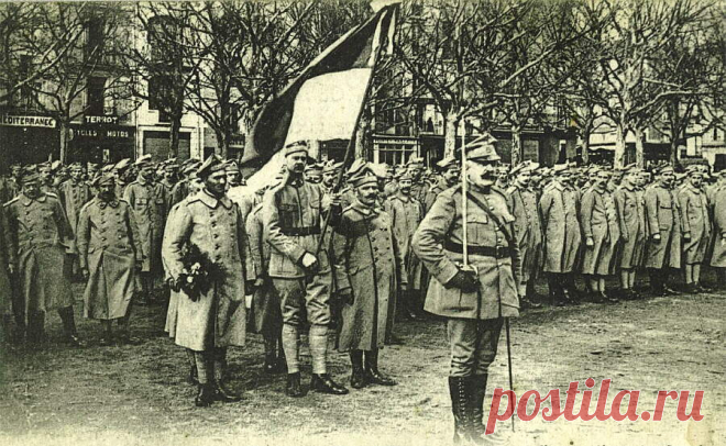 Почему в Польше не любят русских Поляки не доверяют русским. Можно даже сказать, недолюбливают. Для поляков русские стали выражением рока, немилости судьбы. В польской истории Провидением была отведена России роль черной дыры, которая поглотила «Большой взрыв Речи Посполитой».