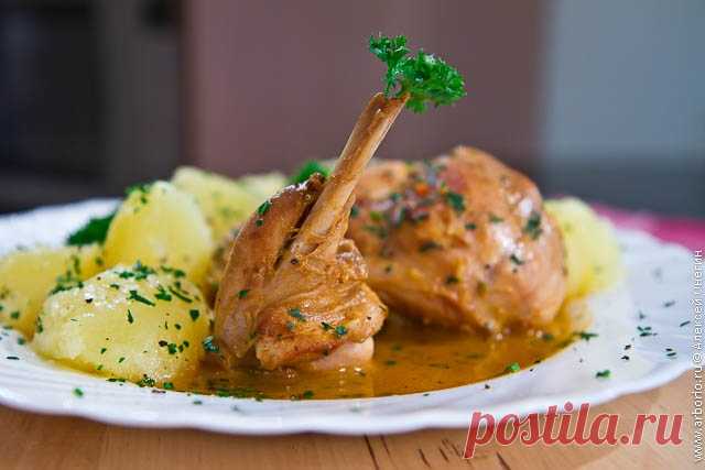 Кролик в пикантном соусе – conejo con salmorejo