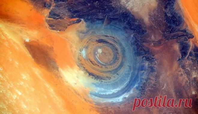 Глаз Сахары: одно из самых загадочных и необъяснимых мест на земле