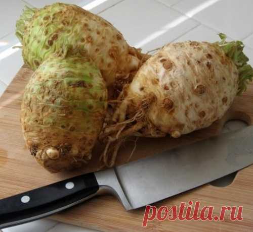 Как правильно чистить сельдерей и нужно ли это делать вообще?