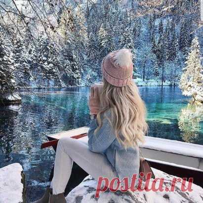 ️🥀️И Хочется Напиться Добрым Словом...
И Хочется Поверить - Всё Не Зря,
Укутываясь Чаем, Книгой, Пледом,
Под Тихое Мурчание Декабря...️🥀️
#МаринаФилатенкоКрупская
