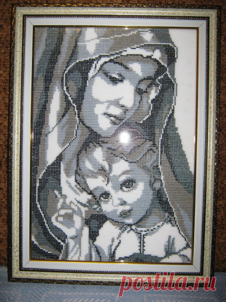 Мадонна с ребёнком.(вышивка бисером)