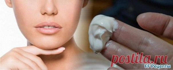 Сохрани себе на стену 
Молодильный крем 

Каждая хочет иметь молодую кожу. Магазинные средства не дают никакого эффекта. Поэтому лучше использовать натуральные средства. поговорим как сделать в домашних условиях ультрамодное на сегодняшний день в Голливуде крем на основе шиповника.Это средство еще называют молодильный крем. Он поможет за короткий срок избавиться от морщин. 
Голливудские звезды покупают этот крем (30 мл.) за 200 долларов. Можно сэкономить и приготовить его ...