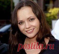 Кристина Риччи родилась 12 февраля 1980