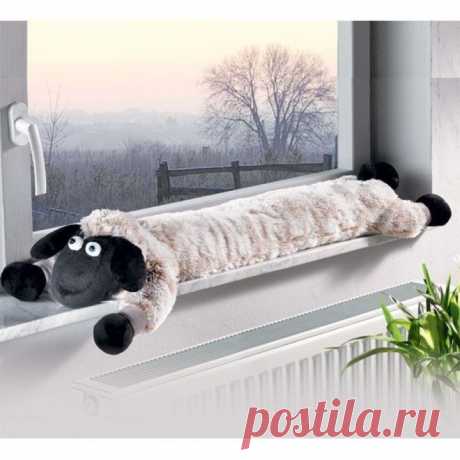 Защитные подушки от сквозняков: 15 вариантов