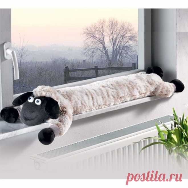 Защитные подушки от сквозняков: 15 вариантов