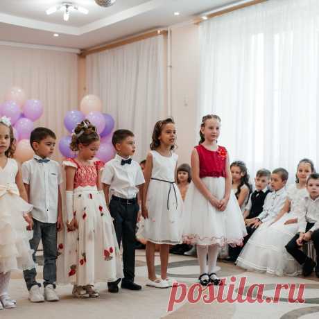 💌 Выпускные альбомы, где каждая фотография олицетворяет вашего ребенка
🤩 Персональный подход 📸 Профессиональный фотограф 💖 Доступные цены
🌍 Работаем по Санкт-Петербургу и Ленинградской обл. 📞 +7(921)580-40-01