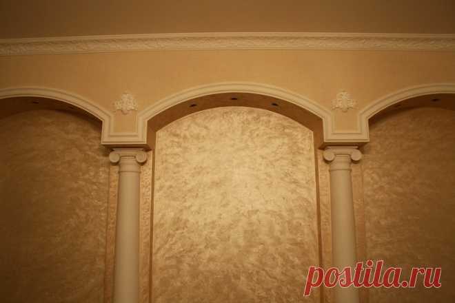 Использование декоративной штукатурки «мокрый шелк»